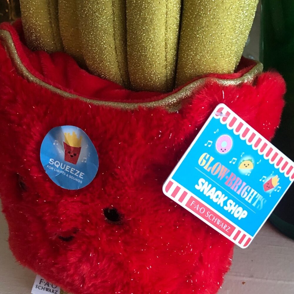 FAO Schwartz Glow Brights Plus LED with Sound Fries - Picture 2 of 9